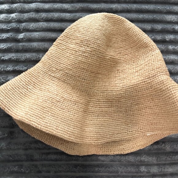 Aritzia Sunbeam Raffia Short-brim Hat - Picture 3 of 4